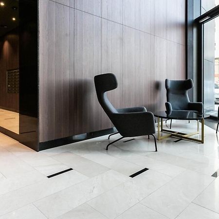 Chic & Luxury Apartment By Mennica Residence Варшава Екстериор снимка